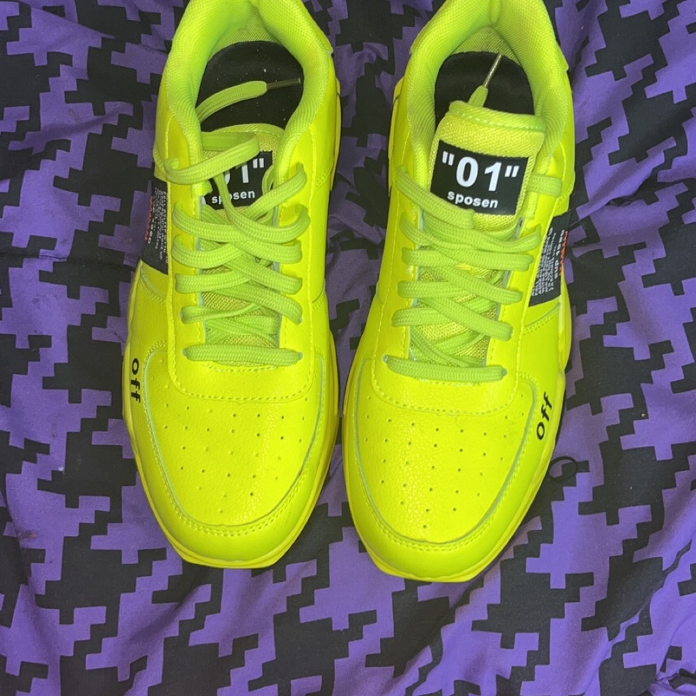 Green Shoes